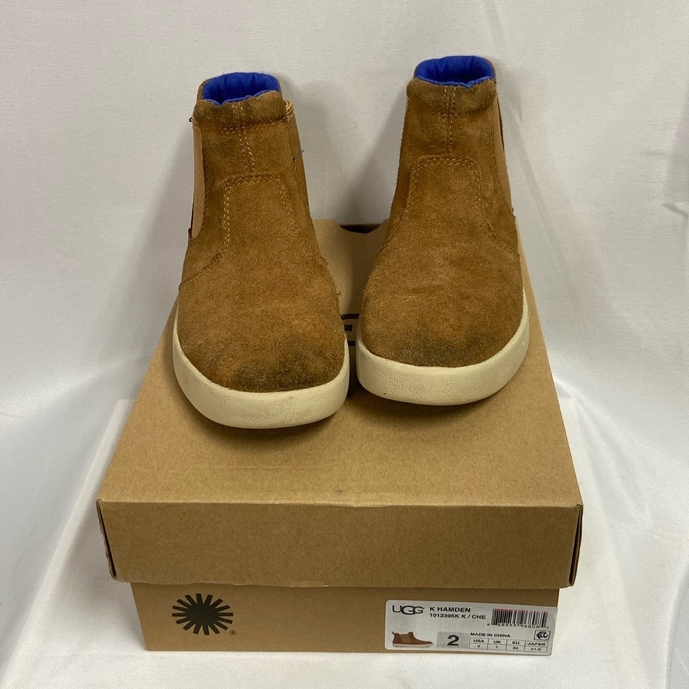 UGG Hamden Suede Pull On Chelsea Sneaker Boot Chestnut Size Youth 2